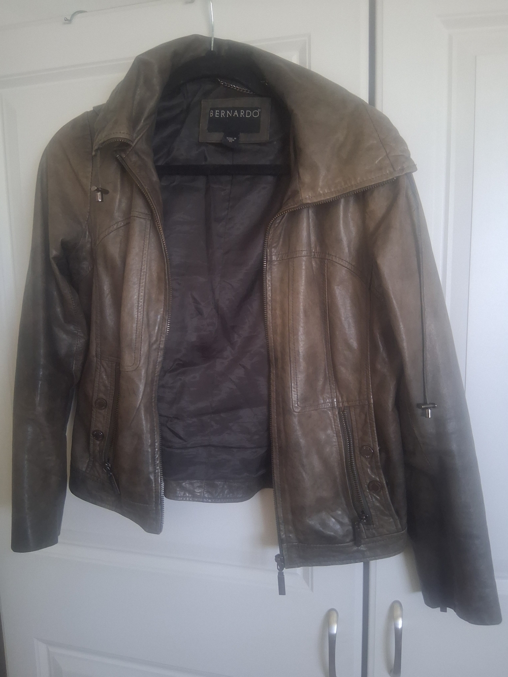 Bernardo Men's Brown Leather Jacket